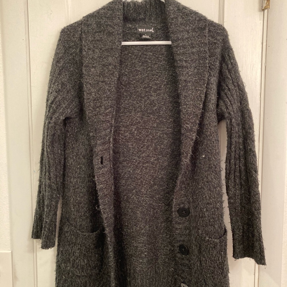 Long cardigan sweater
